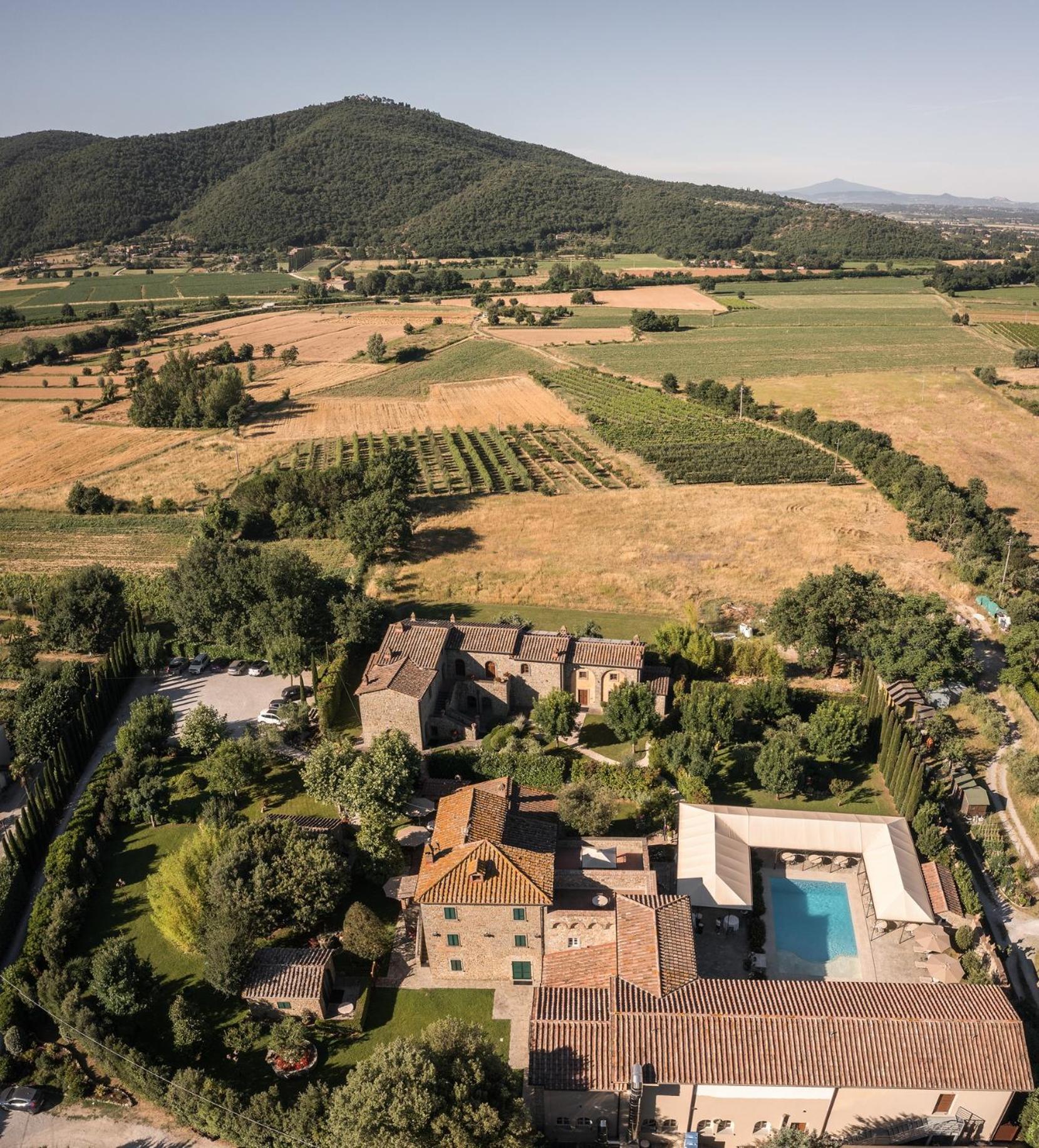 Relais La Corte Dei Papi Кортона Экстерьер фото